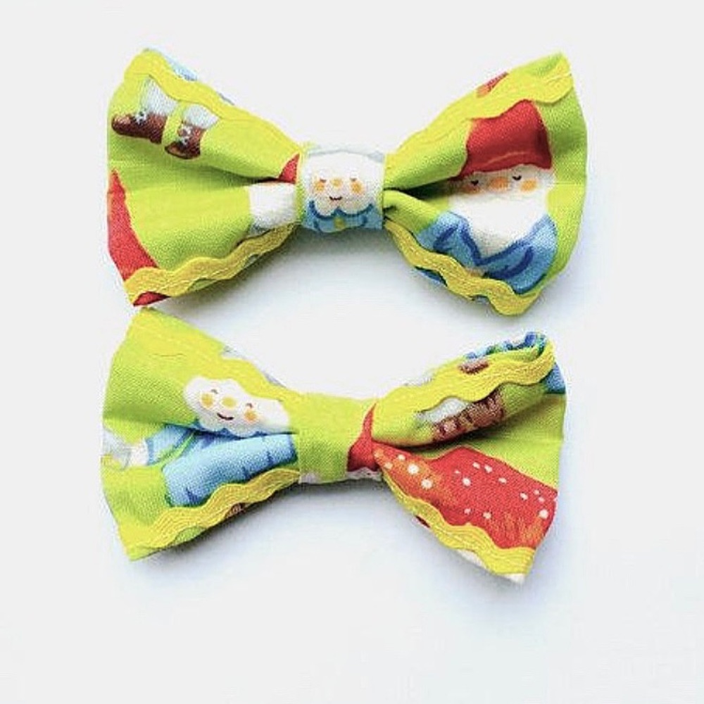 🏝 Little girl's gnome hair bows set of 2